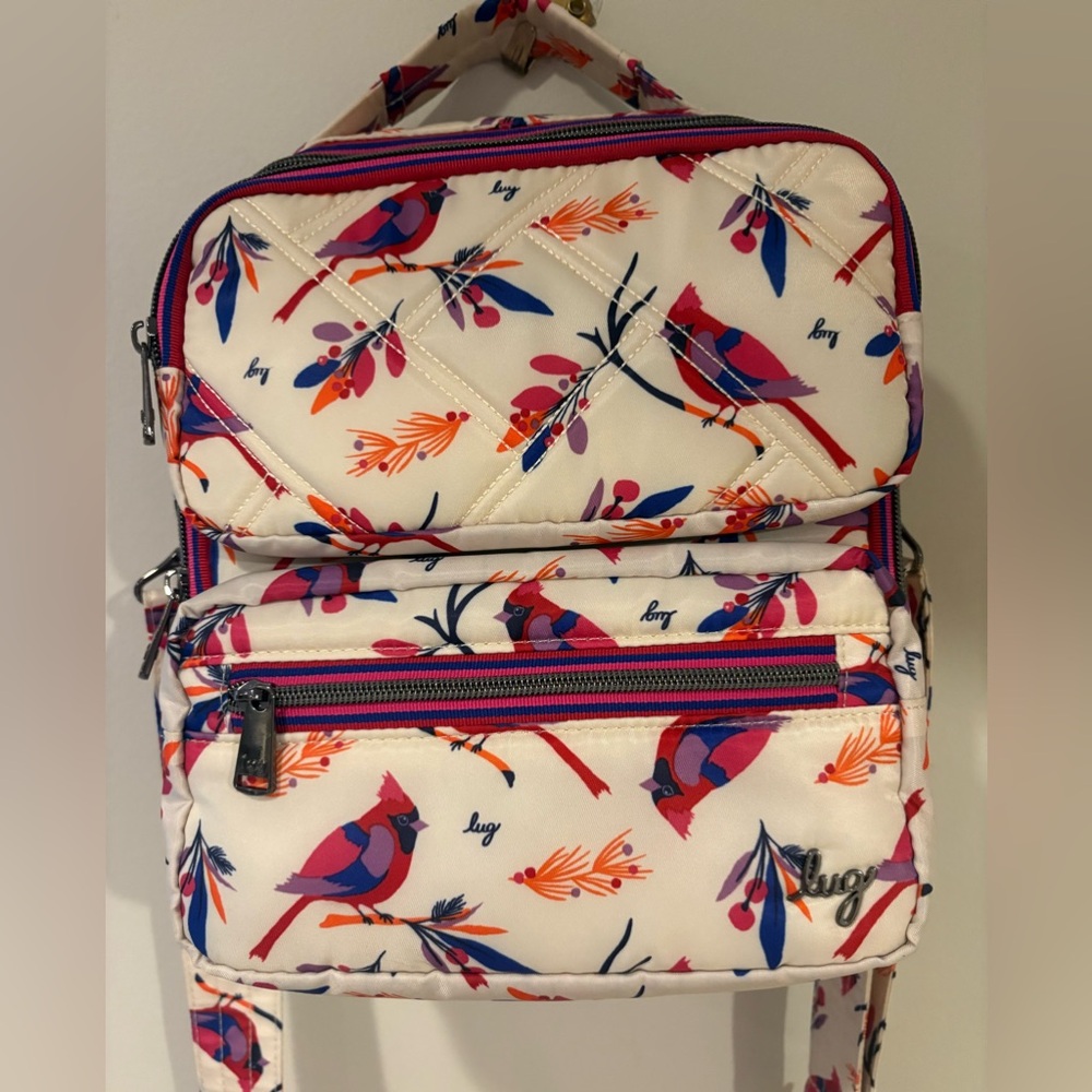 Lug  Cardinals Cream Wrangler Medium Cargo CrossBody.
